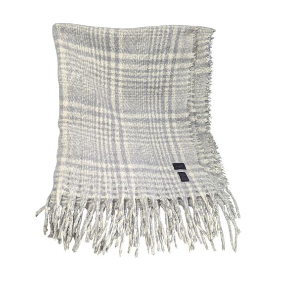 NWOT! MAGASCHONI HOME! ETHEREALLY FLUFFY WOOL BLEND CREAM, GRAY THROW BLANKET! - Picture 3 of 12